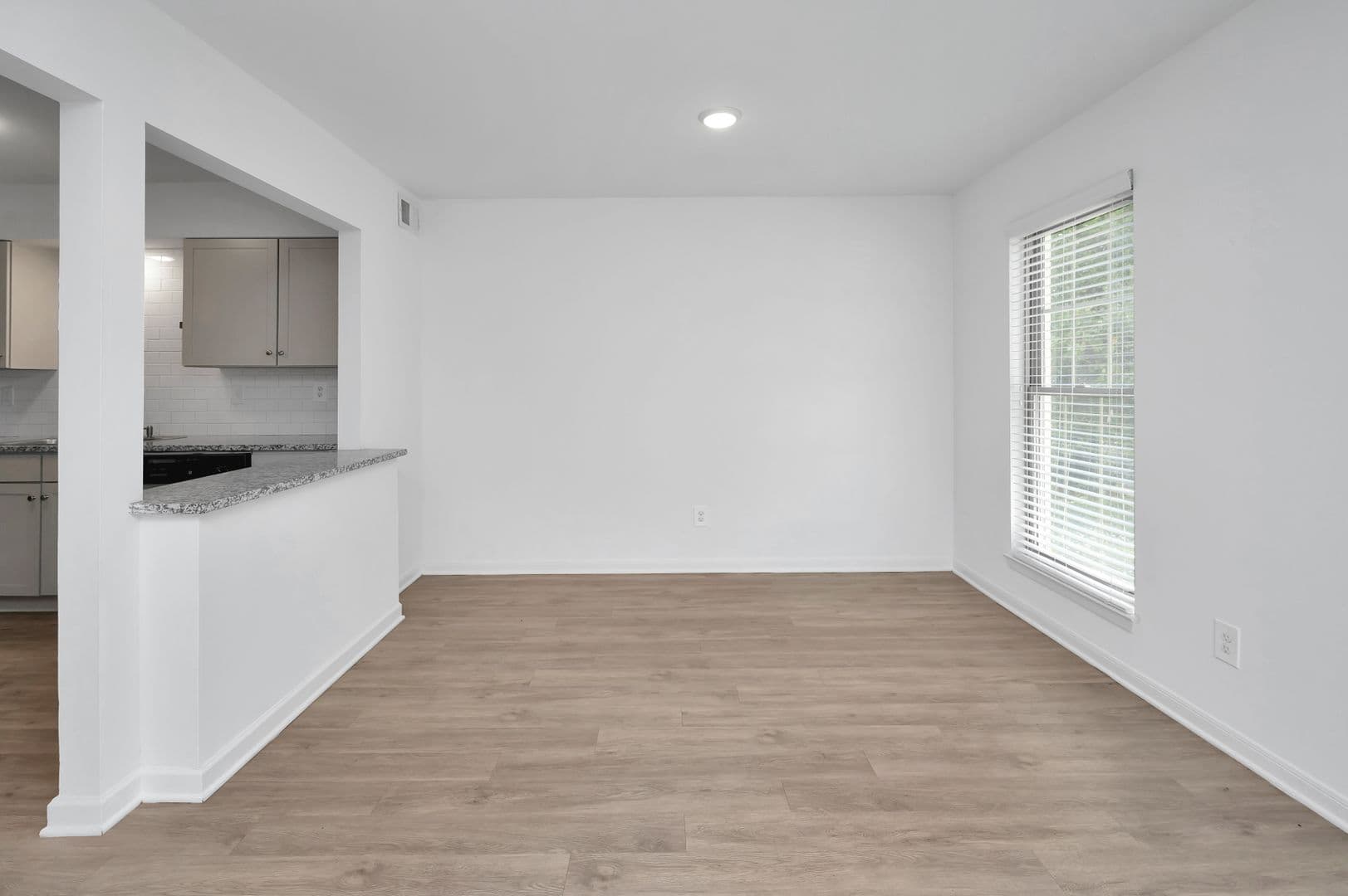 Birmingham Apartment: 1413 11th Pl S