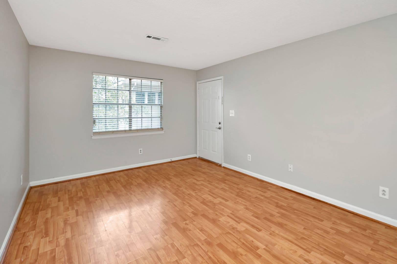 Birmingham Apartment: 1504 21st Way South