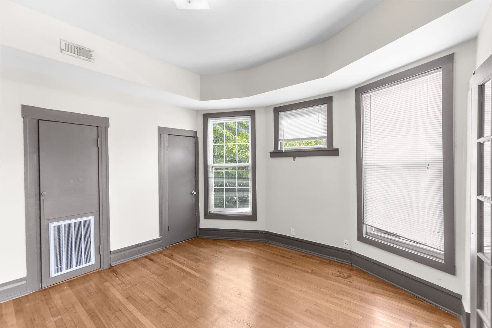 Birmingham Apartment: 1131 16th Avenue South