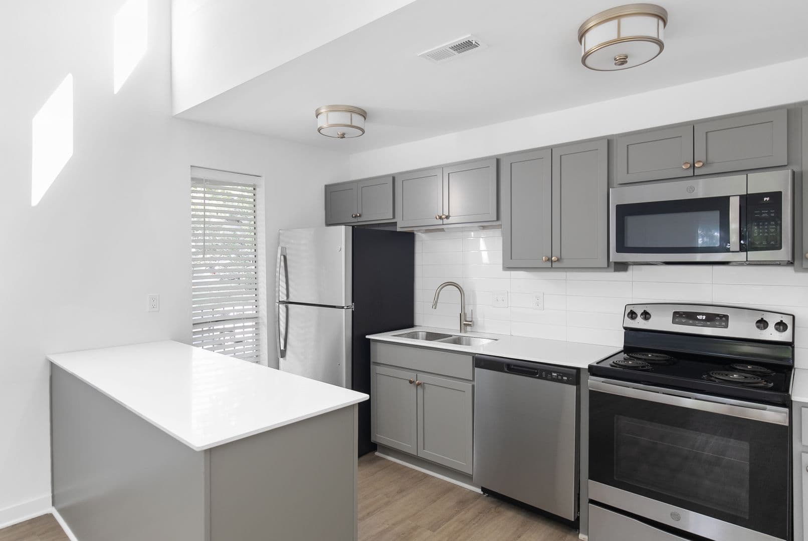 Birmingham Apartment: 1508 33rd Street S