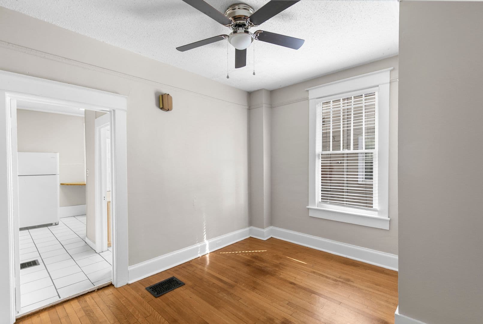 Birmingham Apartment: 1429 18th Street South