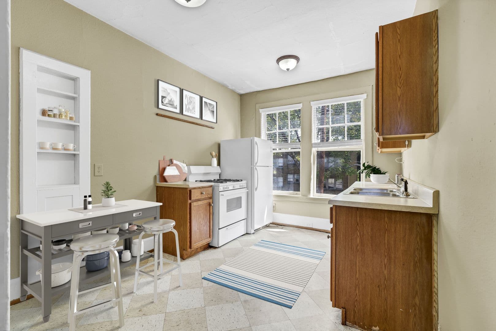 Birmingham Apartment: 1223 29th St S
