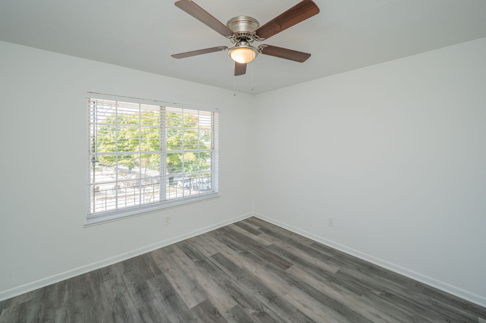 Birmingham Apartment: 3477 Cliff Terrace S