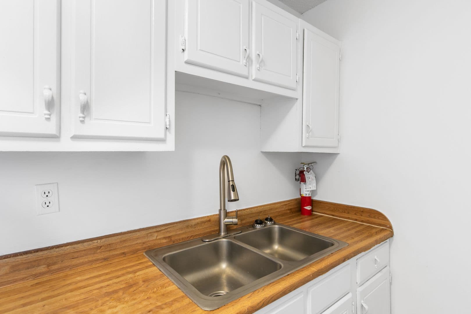 Birmingham Apartment: 1147-1149 14th Ave S
