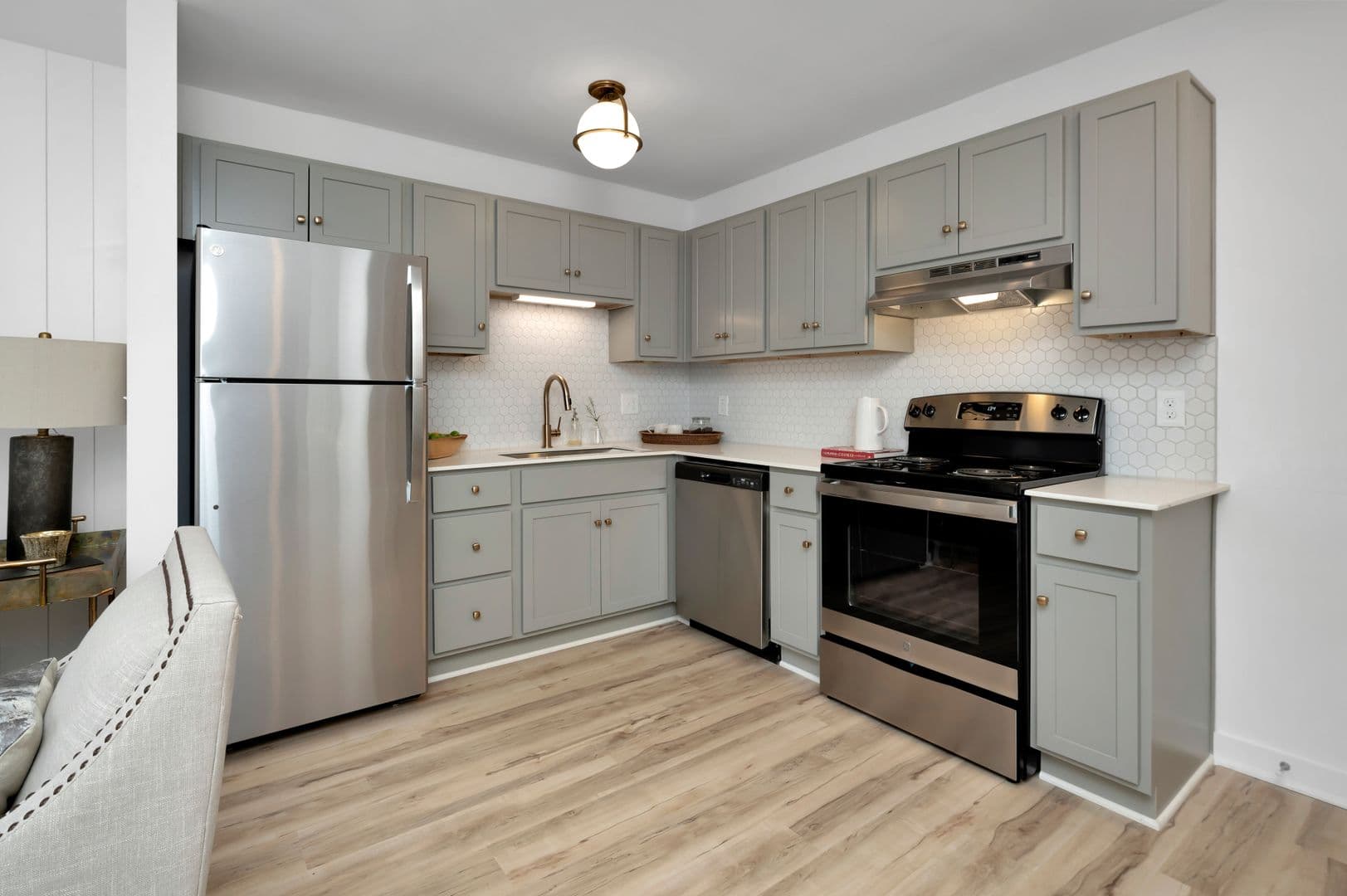 Birmingham Apartment: 1201 33rd St South