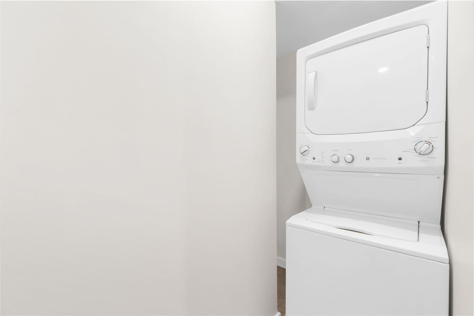 Birmingham Apartment: 901 38th St S