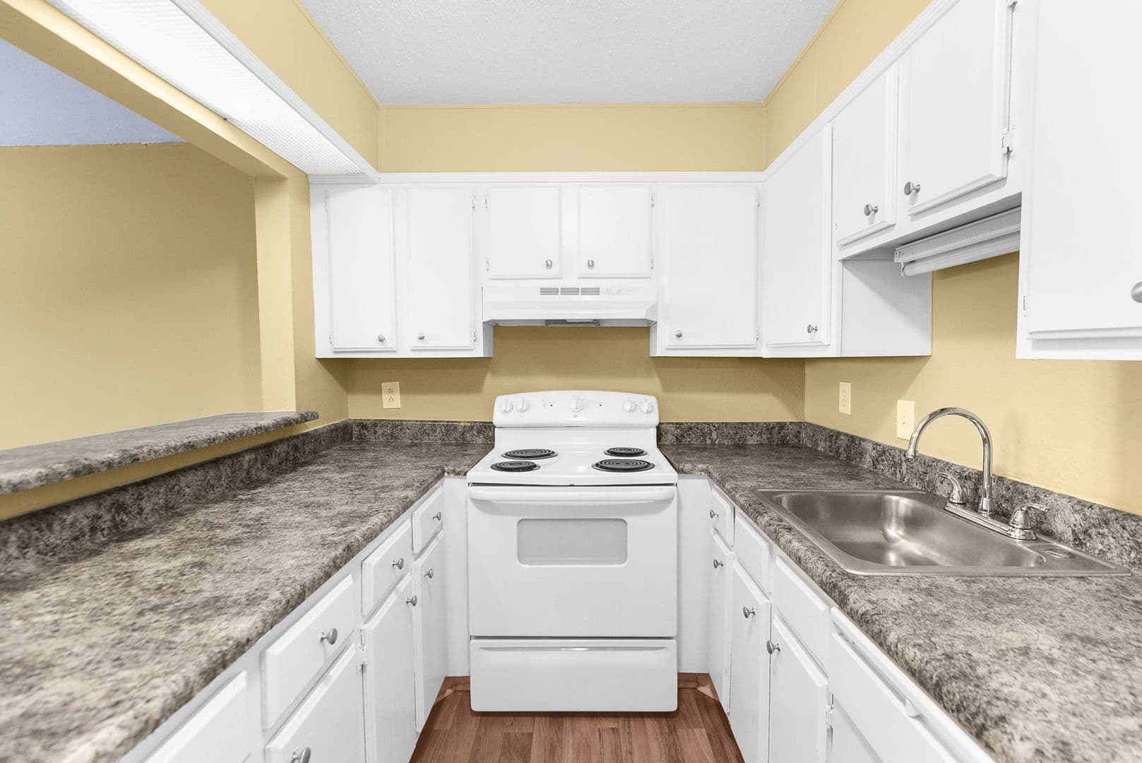 Birmingham Apartment: 1313-1321 34th St S