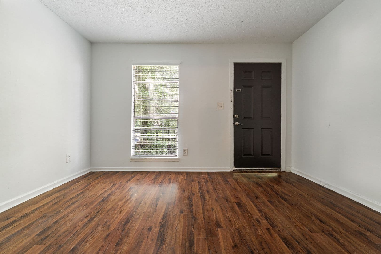 Birmingham Apartment: 1200 18th Ave S