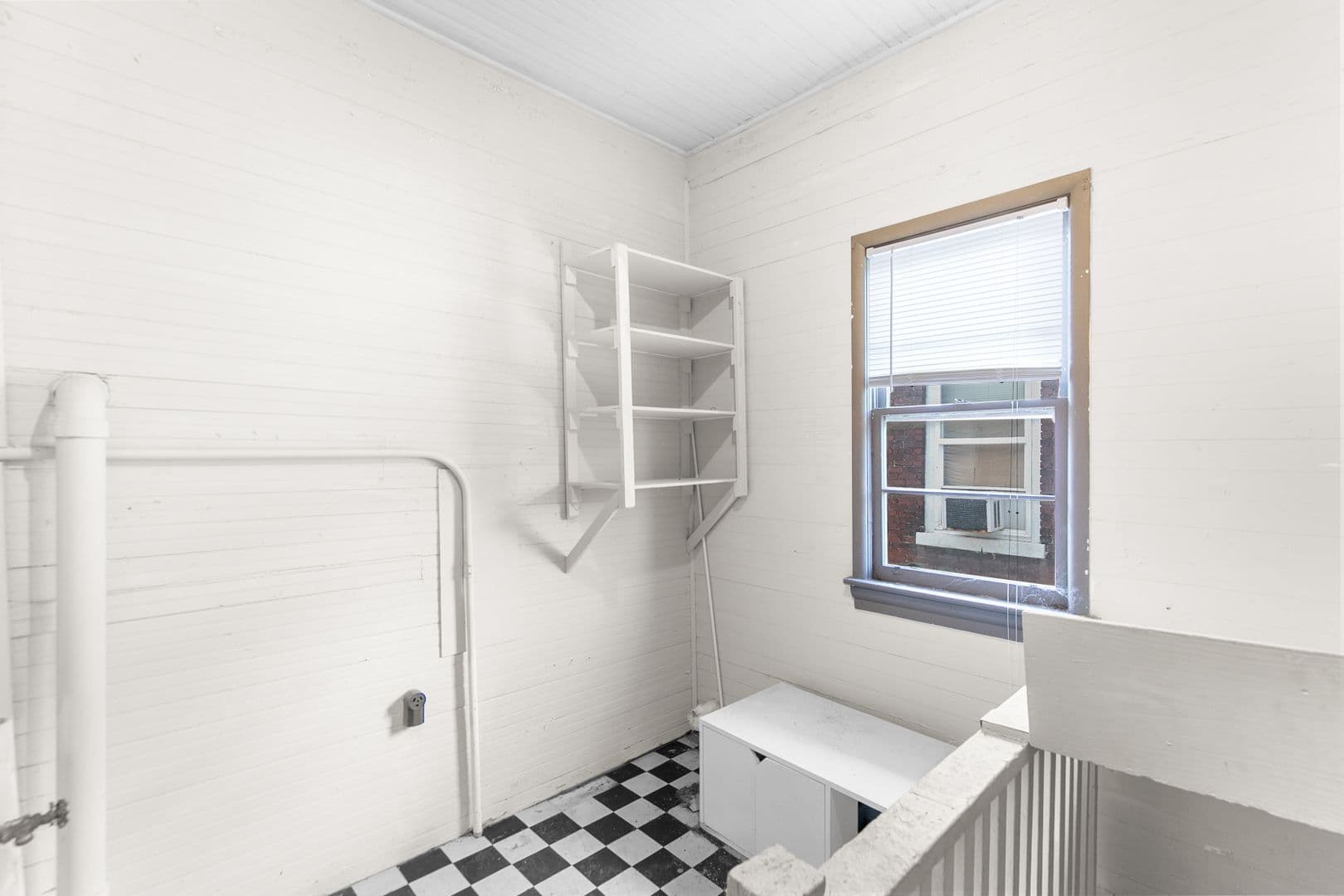 Birmingham Apartment: 1131 16th Avenue South