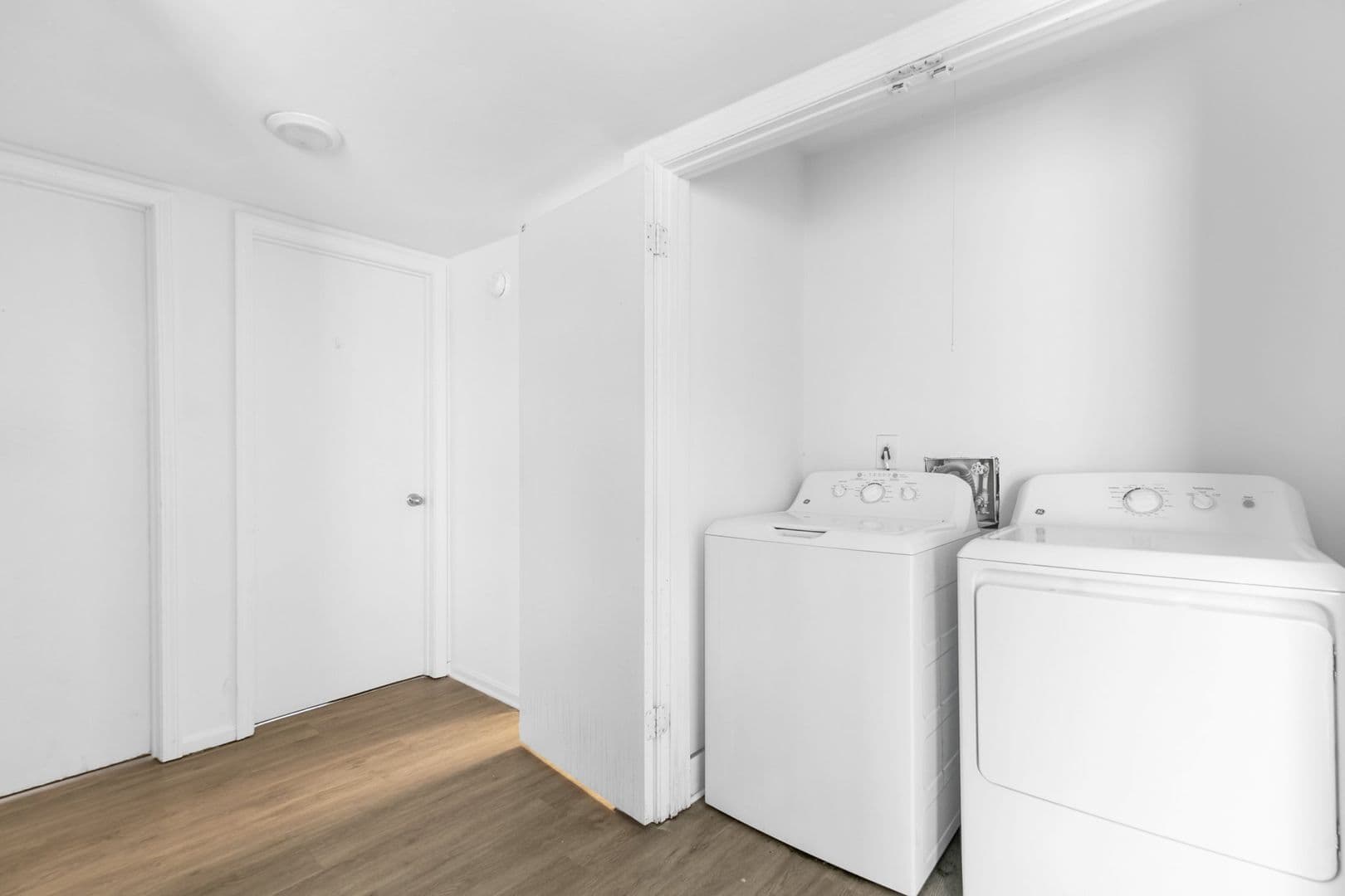 Birmingham Apartment: 1629 14th Ave S