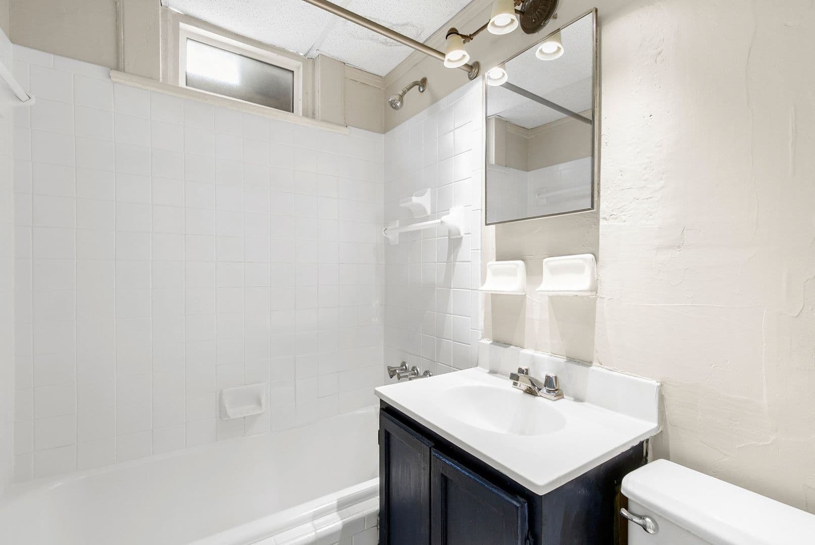 Birmingham Apartment: 2155 11th Court S