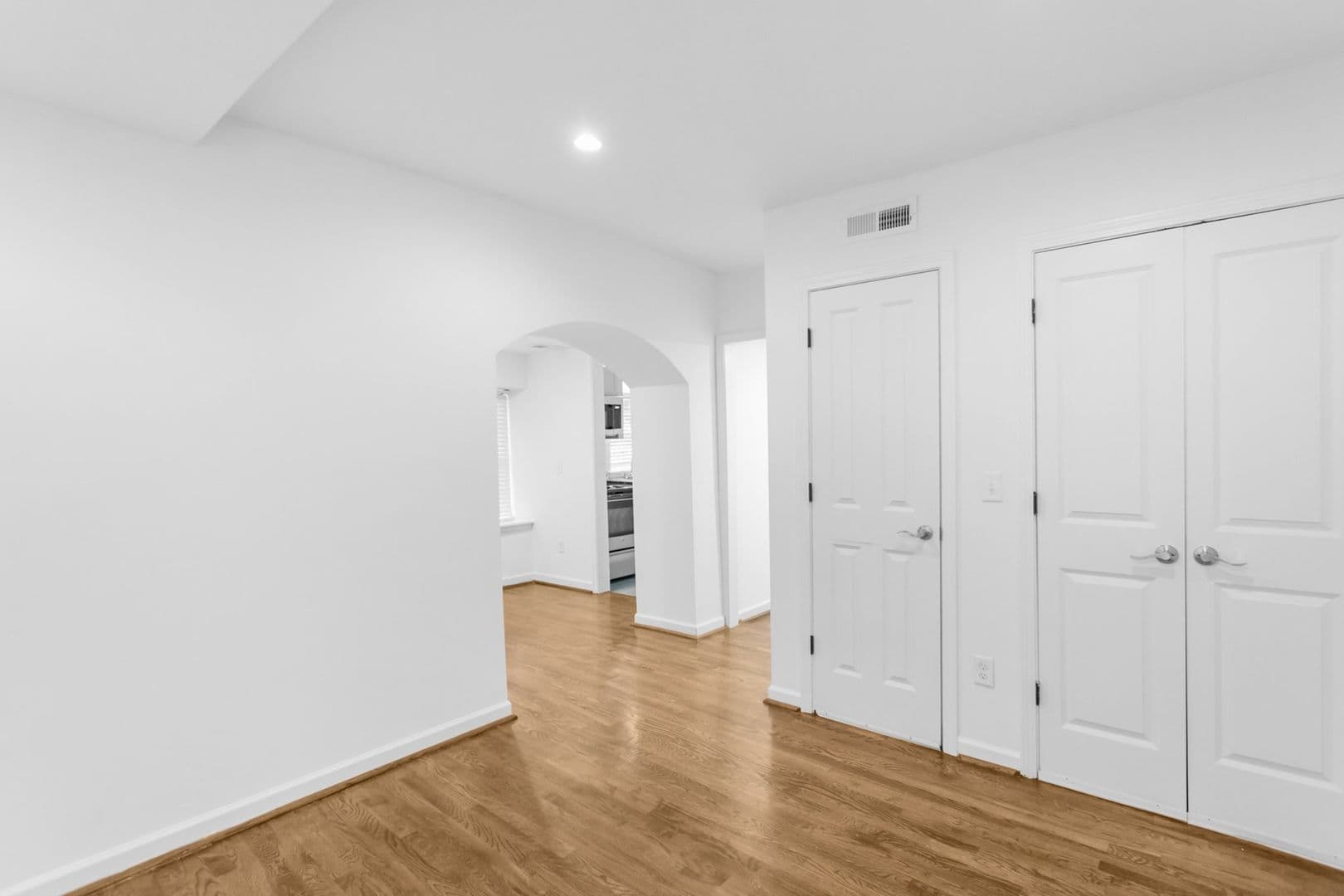 Birmingham Apartment: 1855 16th Ave S
