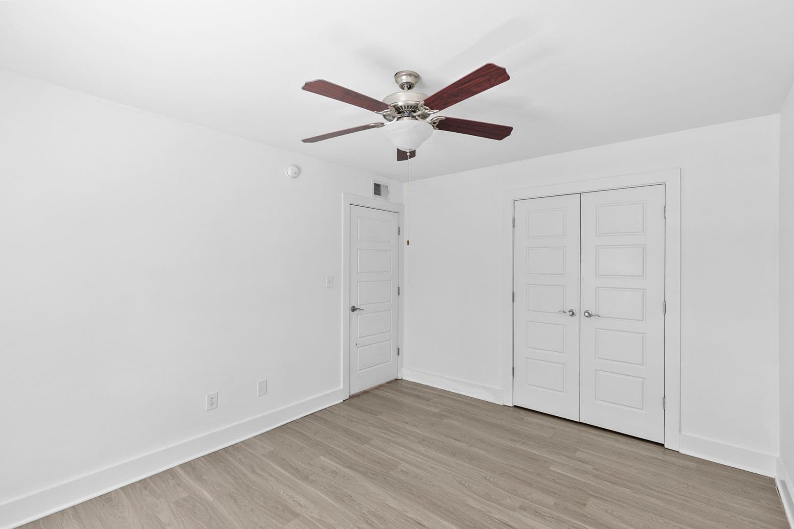 Birmingham Apartment: 3820 4th Ave S