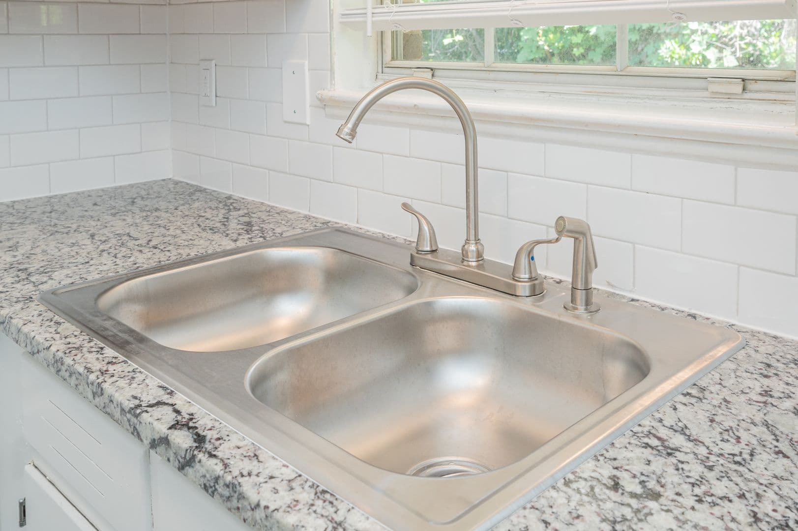 Birmingham Apartment: 3477 Cliff Terrace S