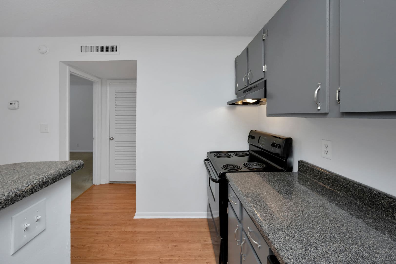 Birmingham Apartment: 1620 11th Place S