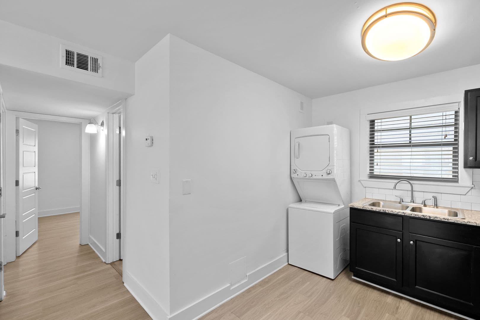 Birmingham Apartment: 3820 4th Ave S
