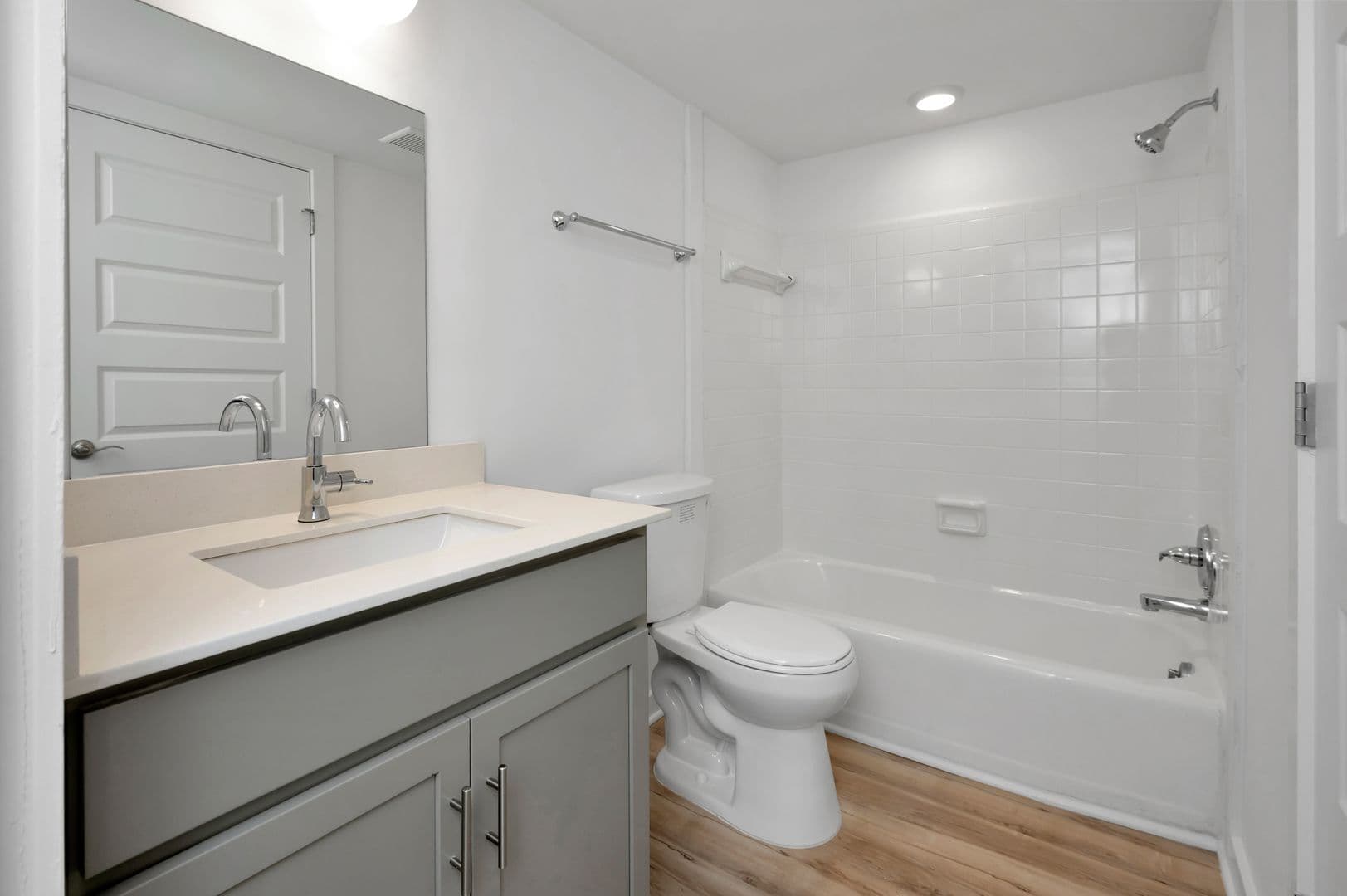 Birmingham Apartment: 1201 33rd St South