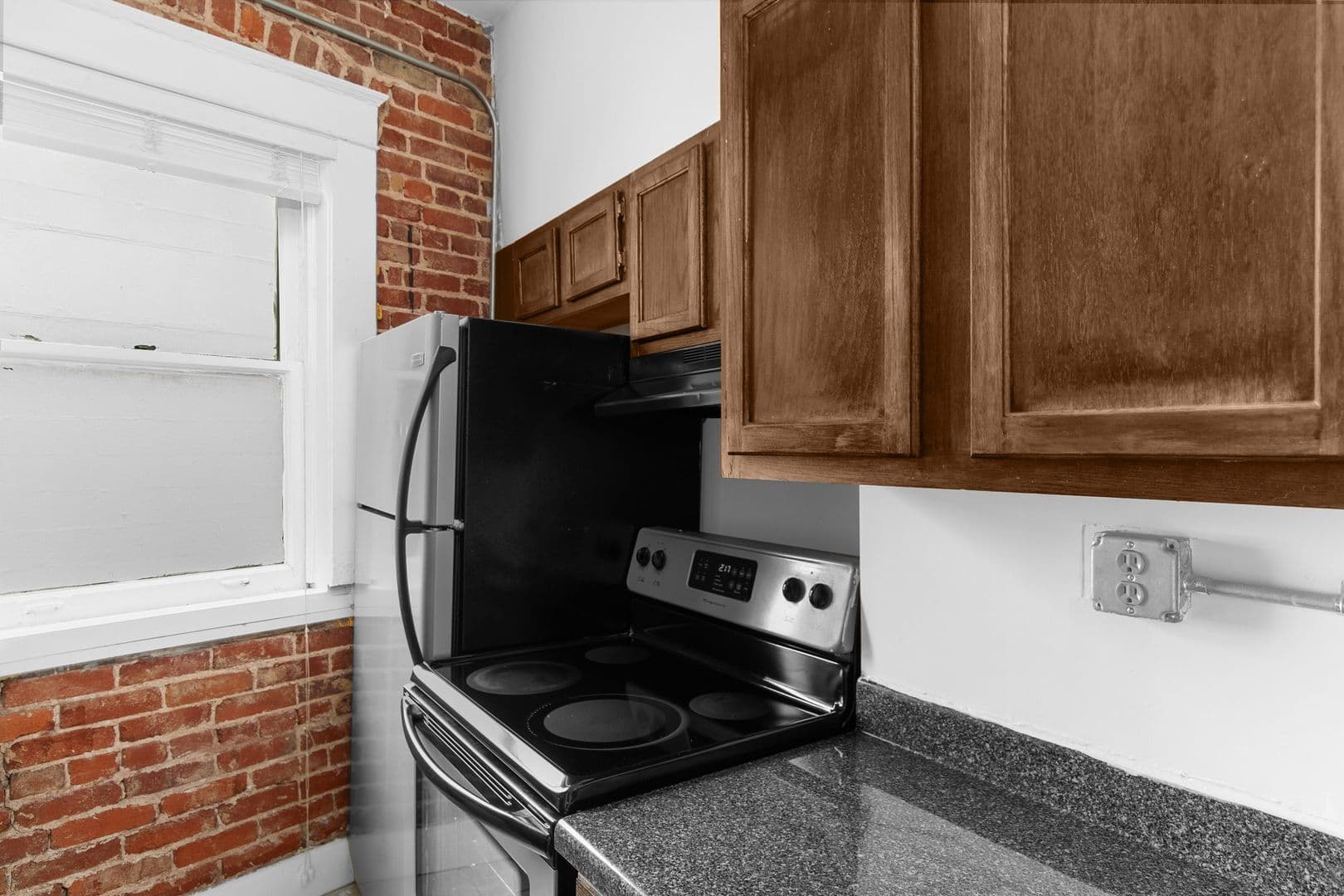 Birmingham Apartment: 2030 Highland Ave S