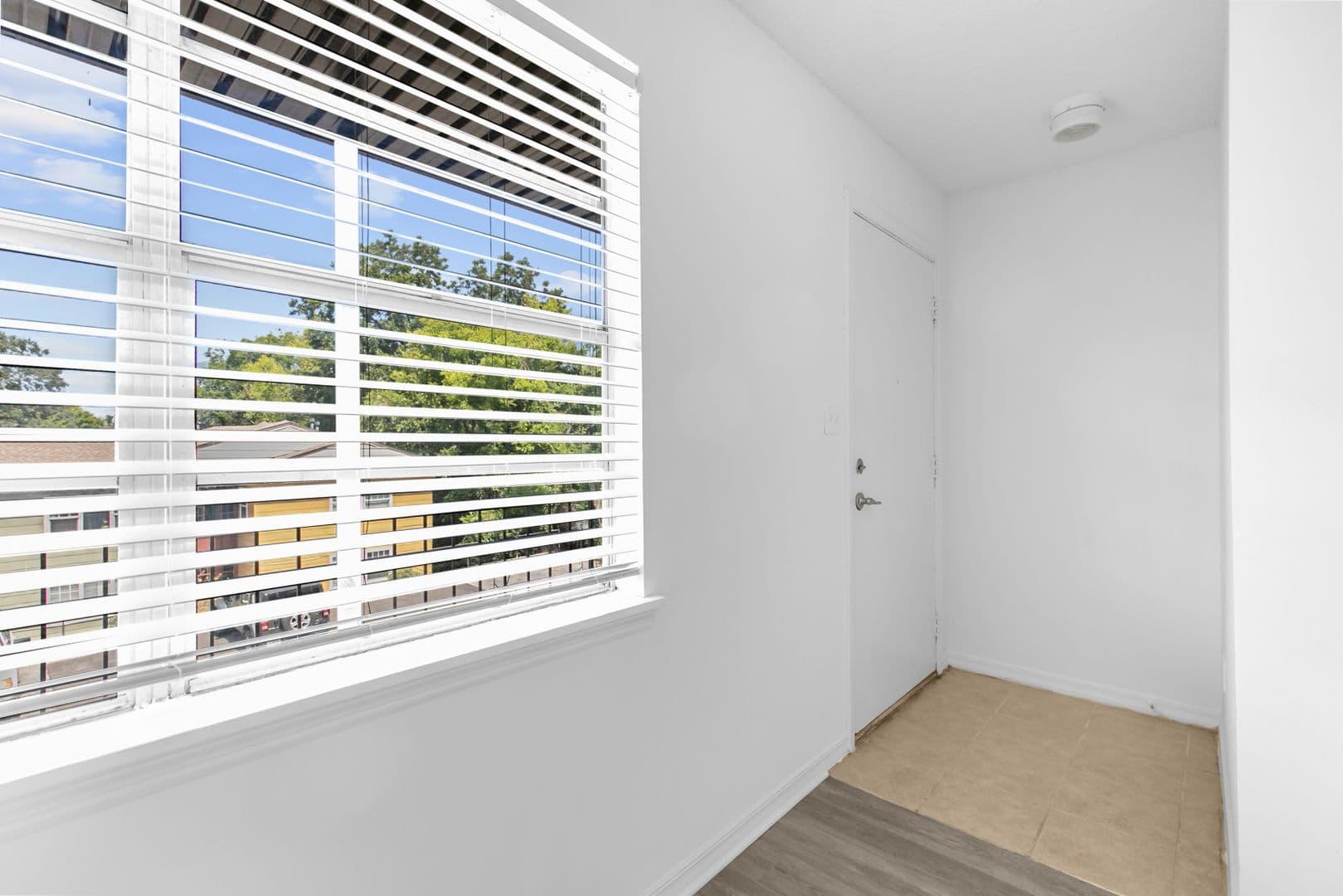 Birmingham Apartment: 1147-1149 14th Ave S