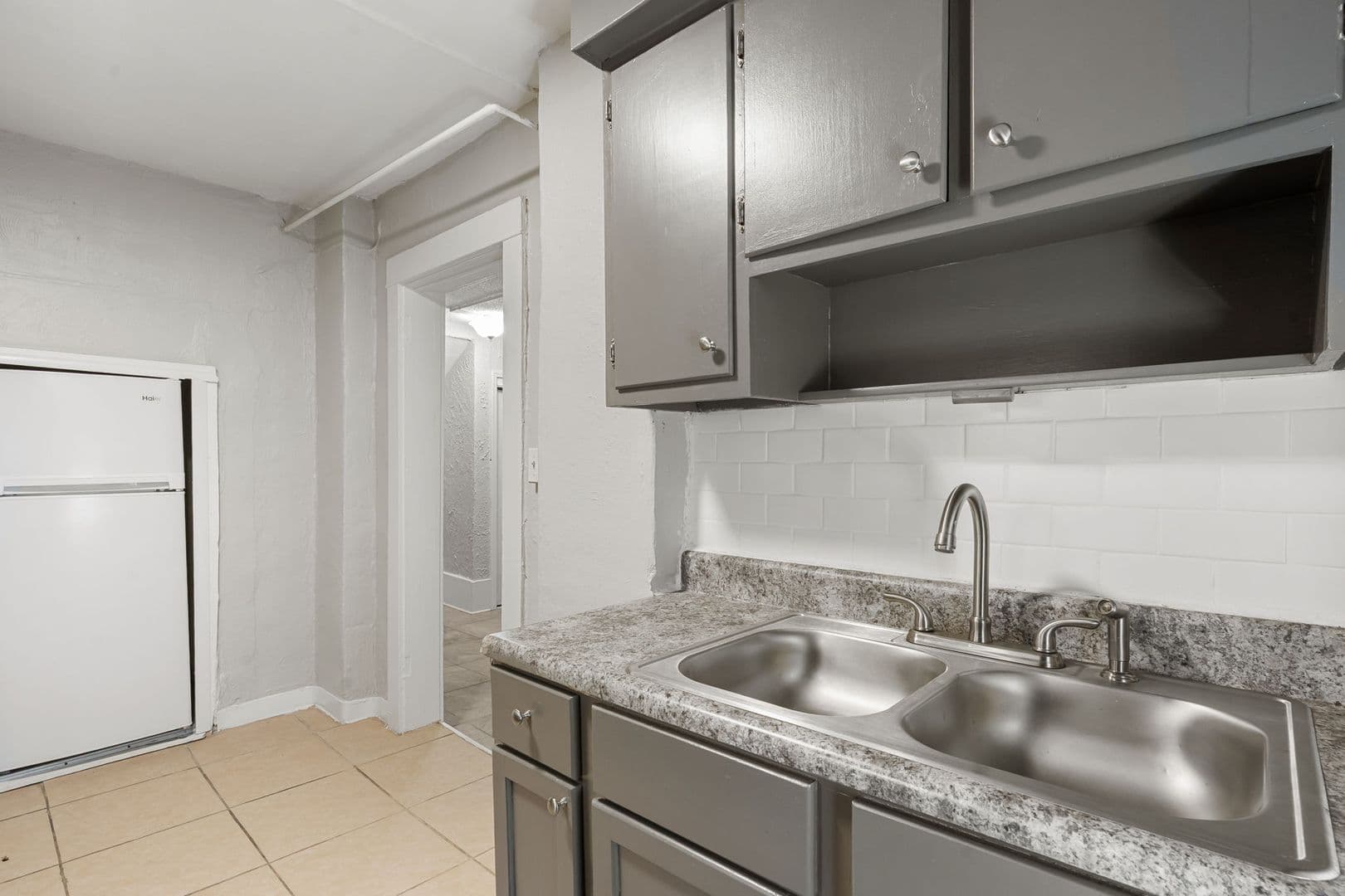 Birmingham Apartment: 3003 13th Ave S