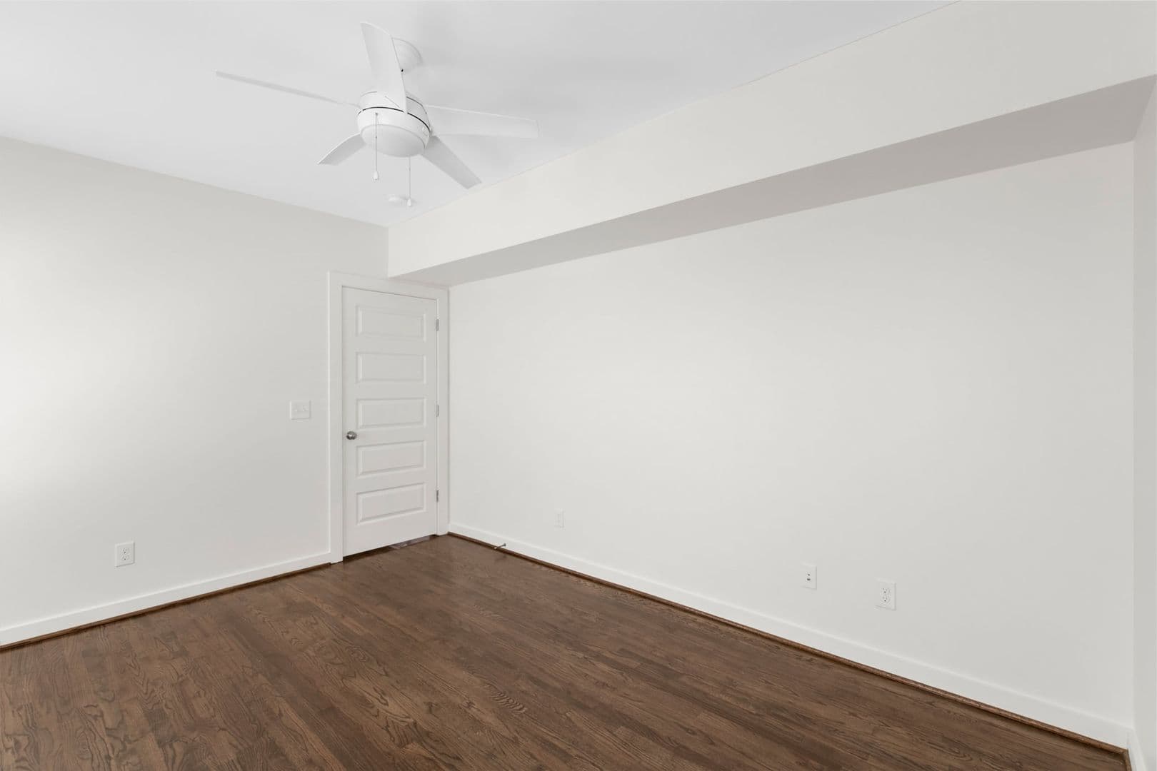 Birmingham Apartment: 901 38th St S