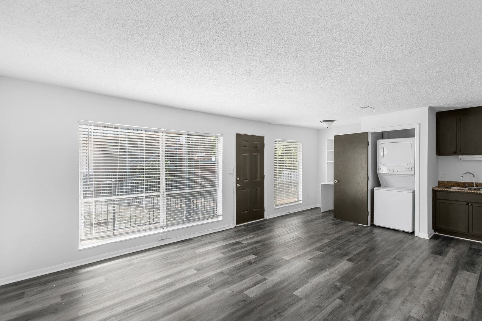 Birmingham Apartment: 1502/1504/1508 14th Ave S