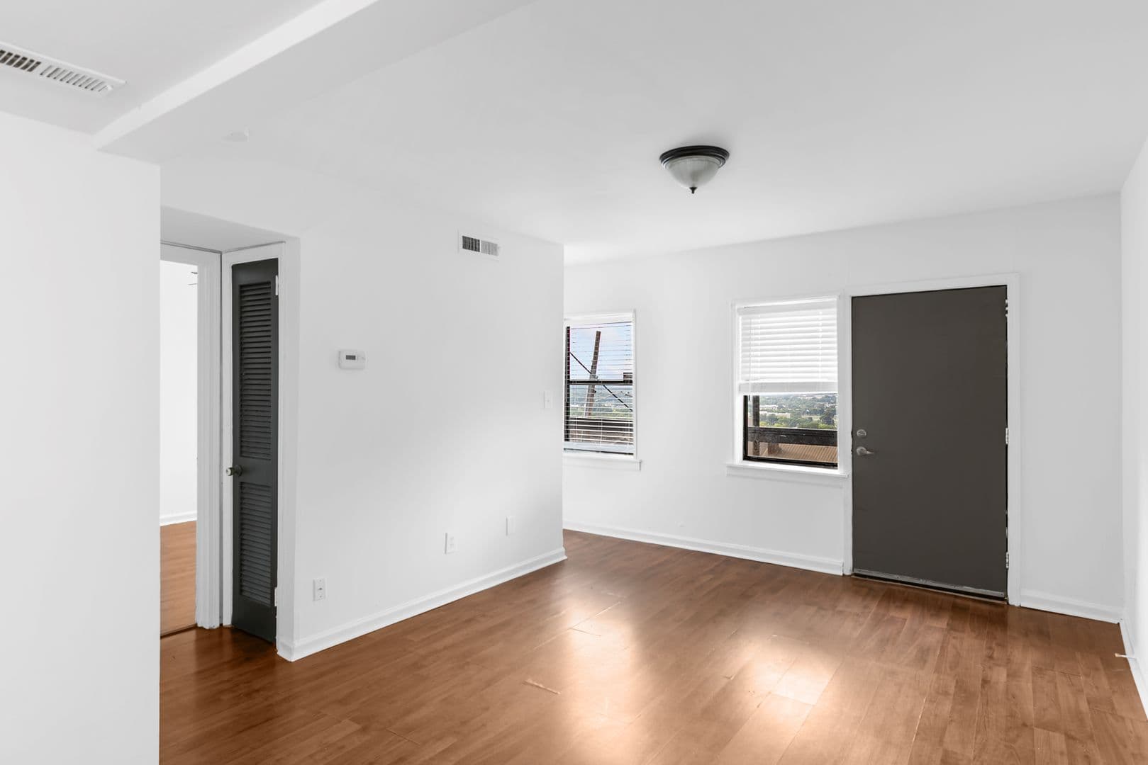 Birmingham Apartment: 1301 18th Ave S