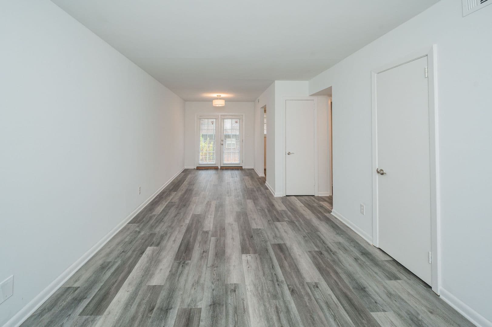Birmingham Apartment: 3477 Cliff Terrace S
