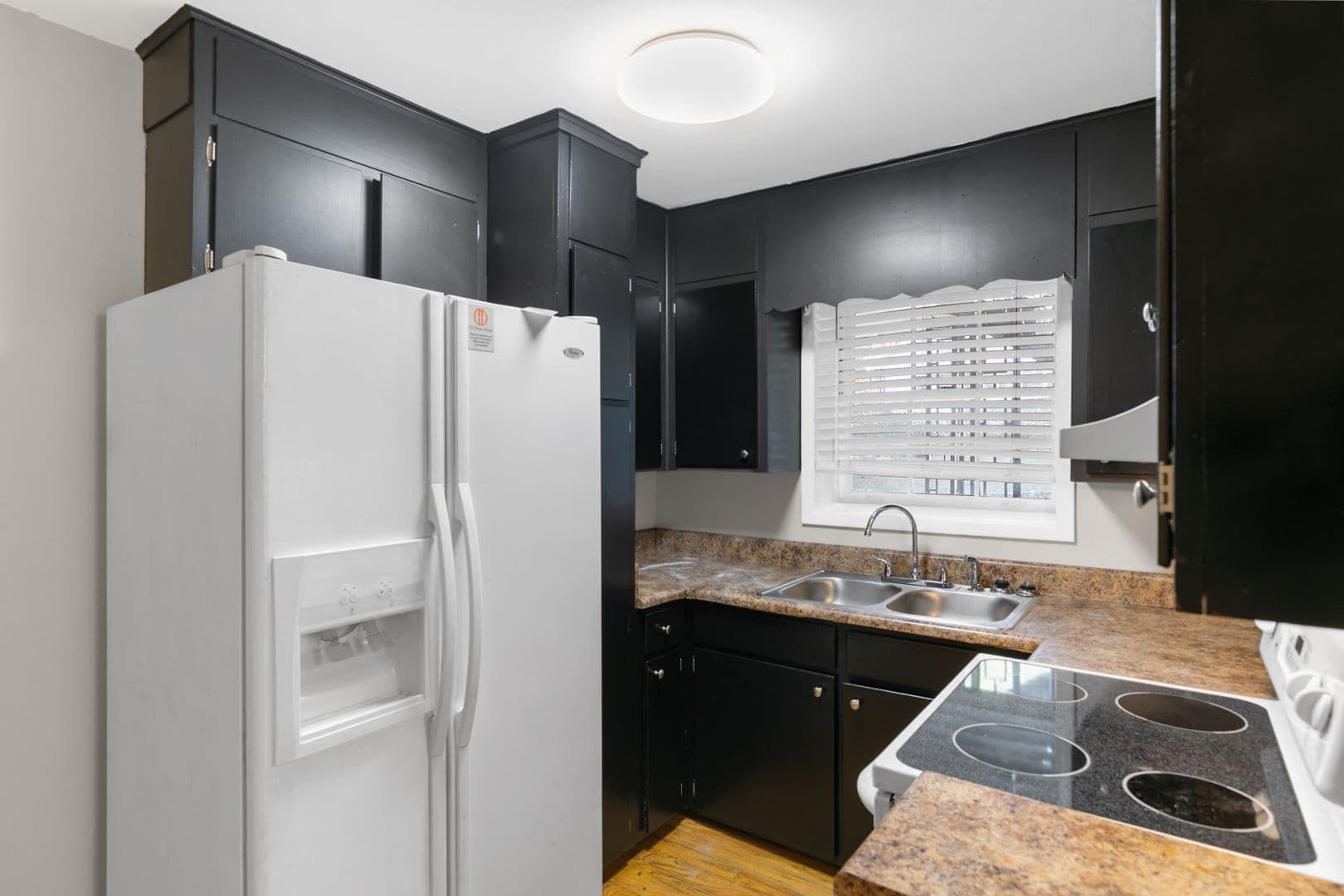 Birmingham Apartment: 1334 34th Street South