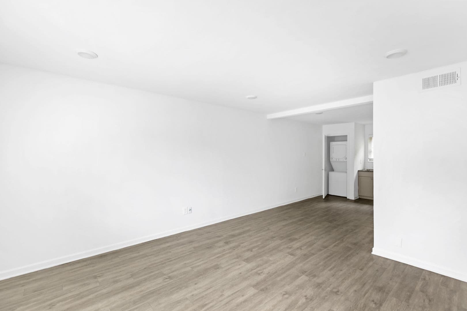 Birmingham Apartment: 1322 15th Ave S