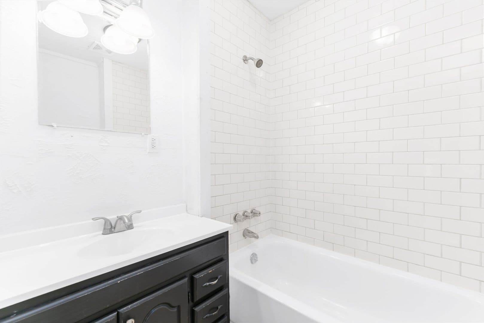 Birmingham Apartment: 1745-1747-1749-1751-1753-1755 13th Ave S