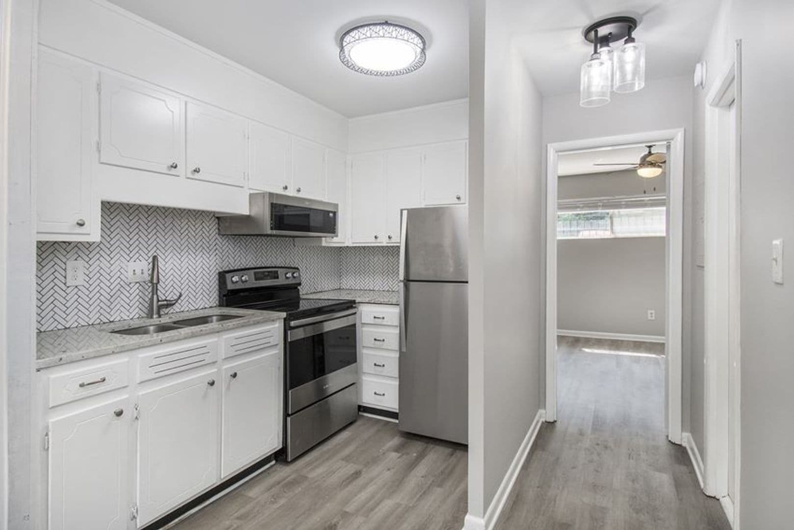 Birmingham Apartment: 3401 Cliff Road