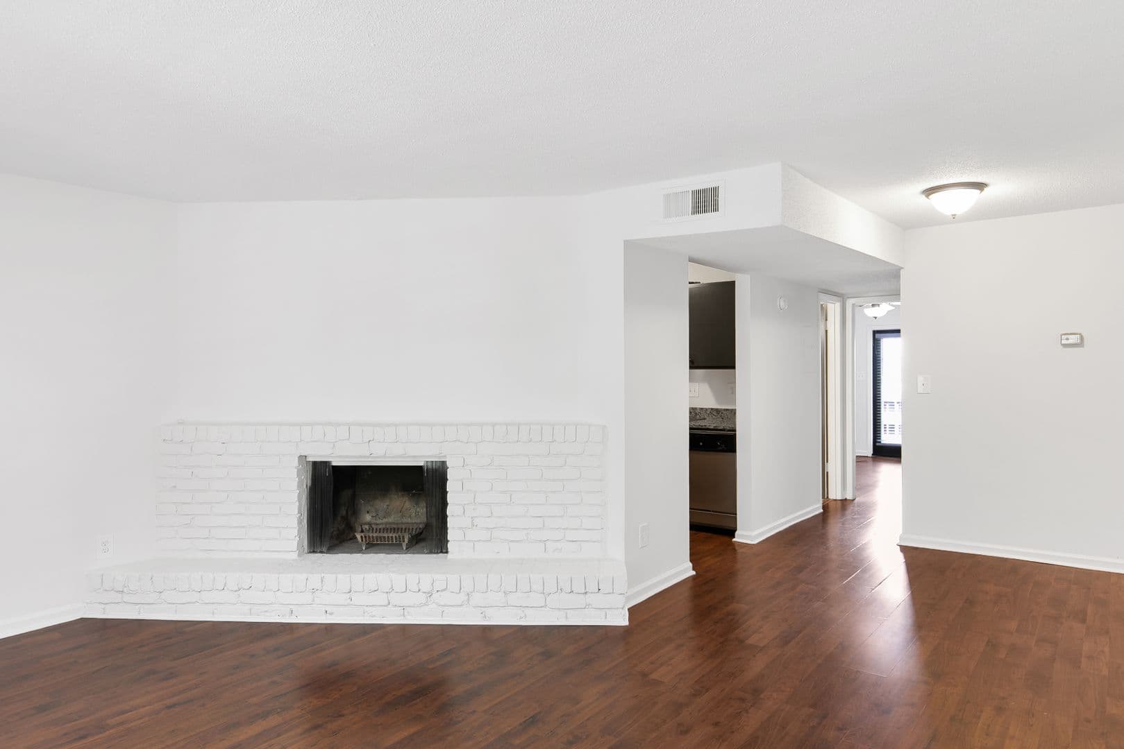 Birmingham Apartment: 1200 18th Ave S