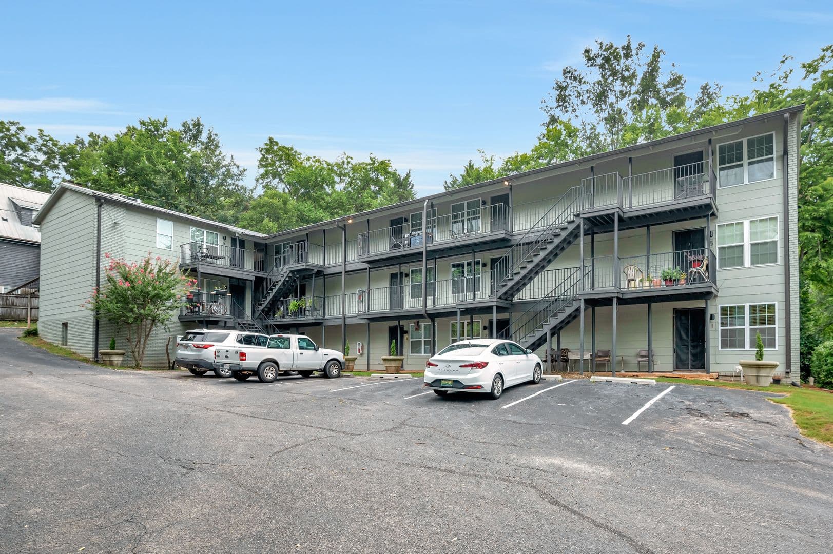 Birmingham Apartment: 1708 14th Avenue South