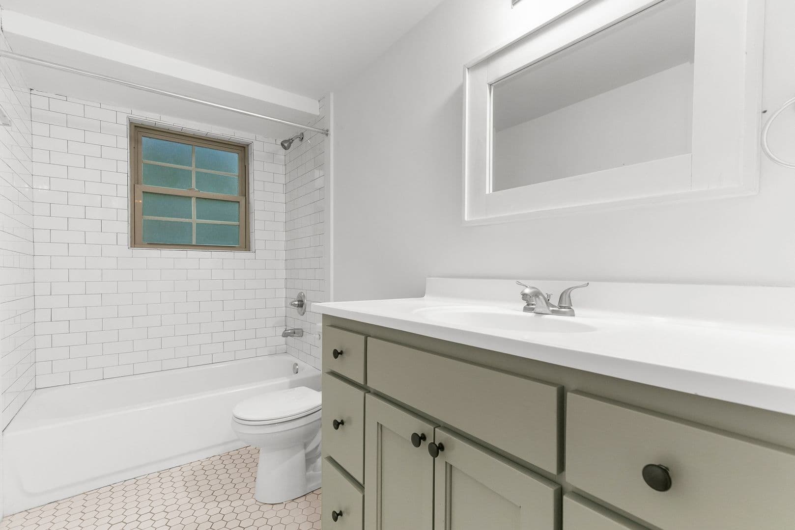 Birmingham Apartment: 4416-4420 5th Ave S
