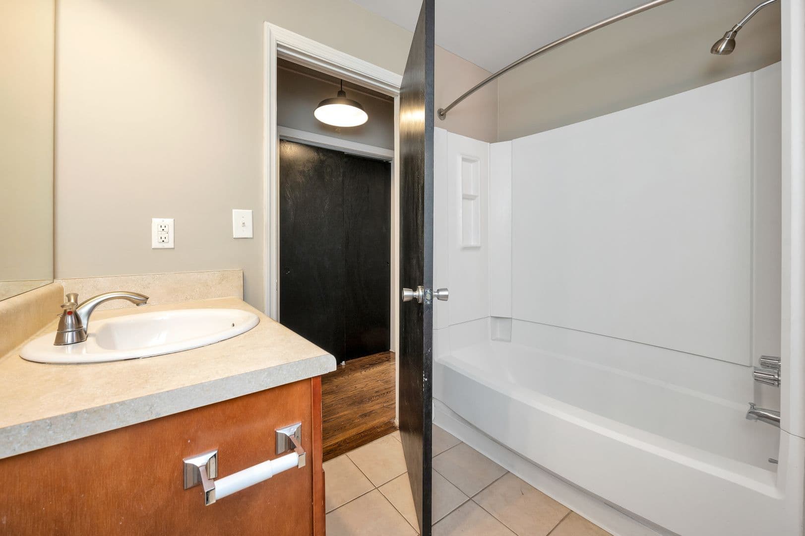 Birmingham Apartment: 1124 20th Street South