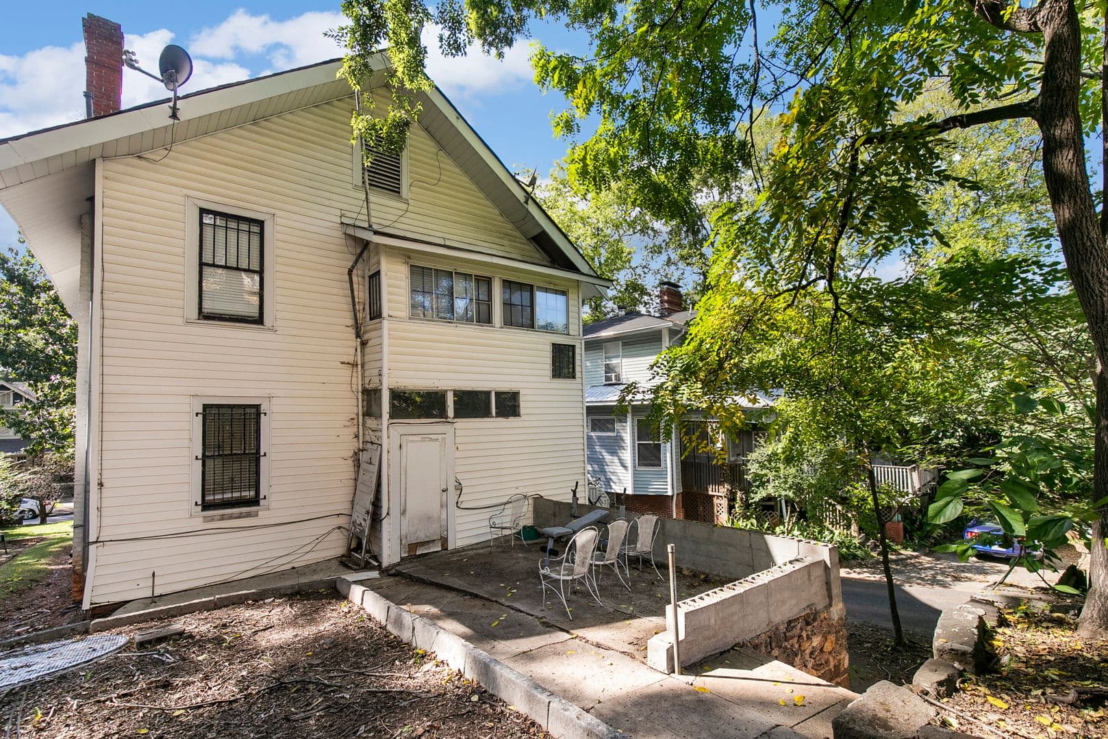 Birmingham Apartment: 1429 18th Street South