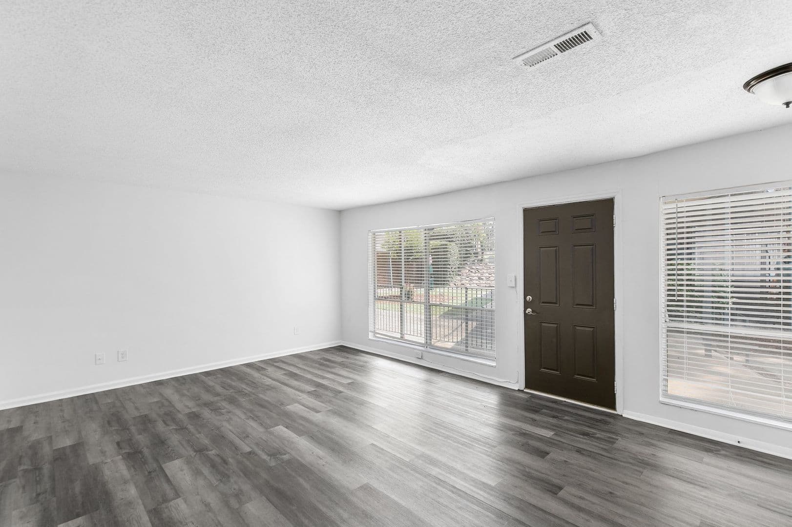 Birmingham Apartment: 1502/1504/1508 14th Ave S