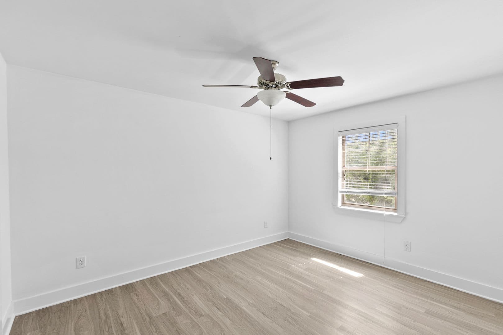 Birmingham Apartment: 3820 4th Ave S