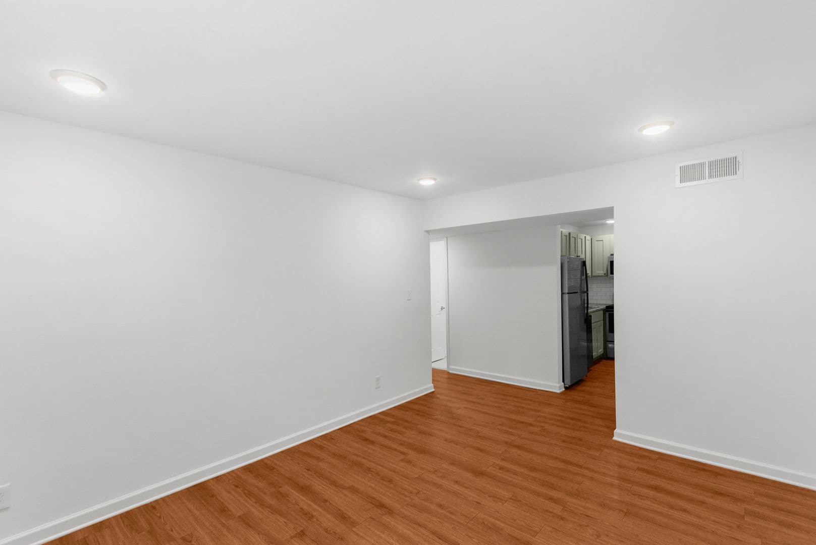 Birmingham Apartment: 4416-4420 5th Ave S
