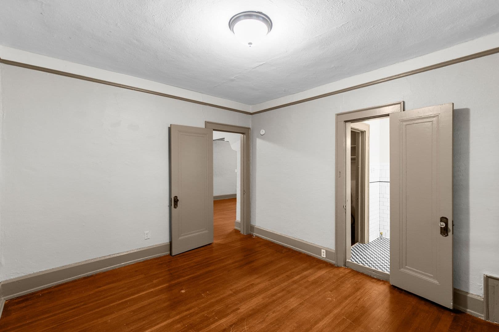 Birmingham Apartment: 3121 Hillside Ave