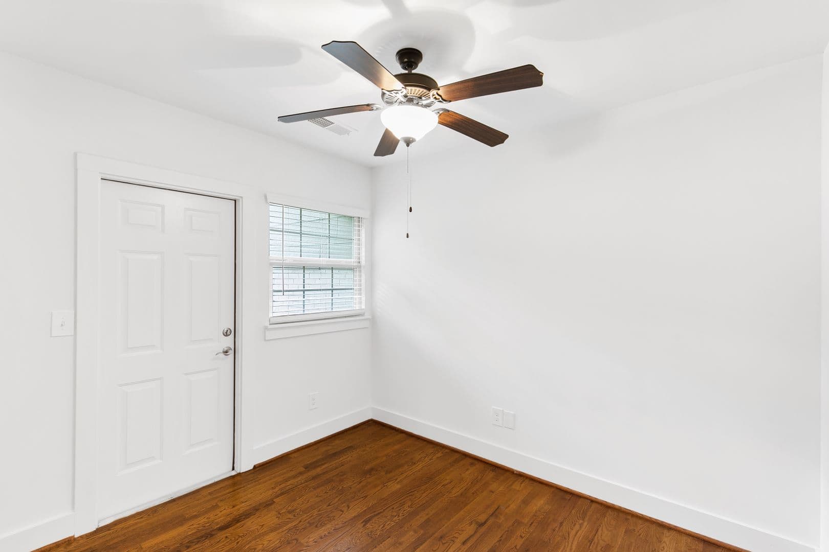 Birmingham Apartment: 731 16th Ave S