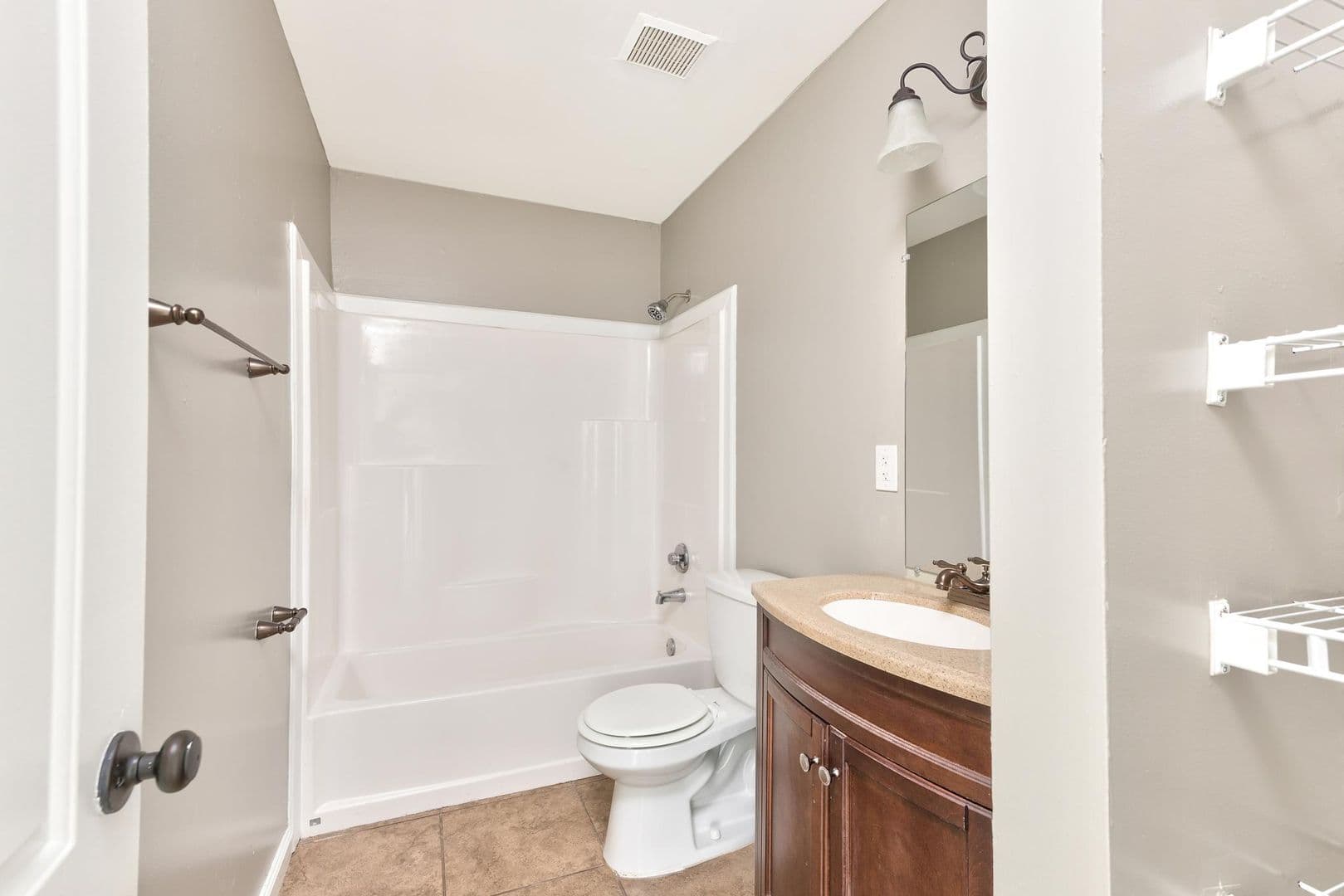 Birmingham Apartment: 3732 4th Ave S