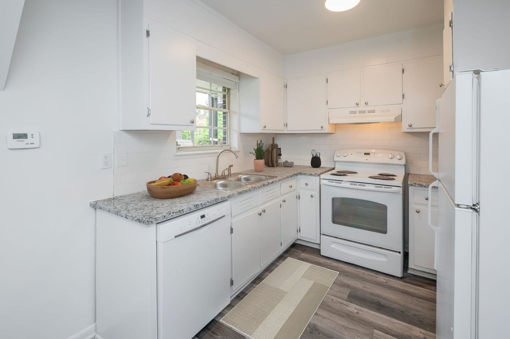 Birmingham Apartment: 3477 Cliff Terrace S
