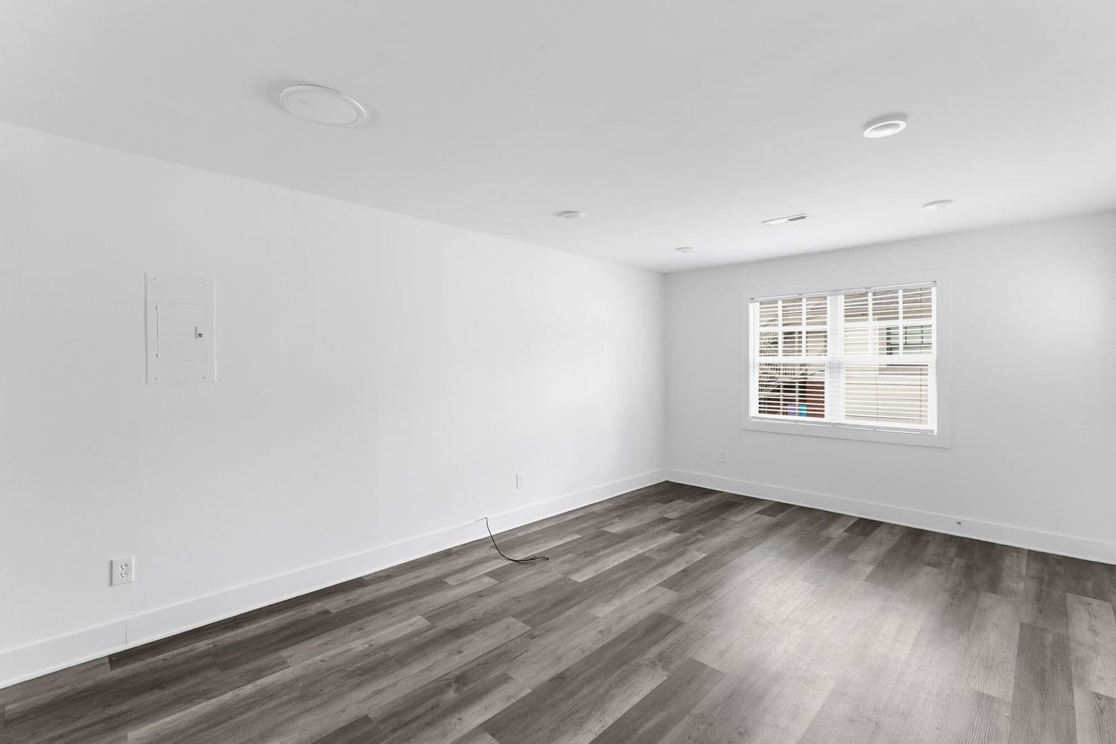 Birmingham Apartment: 4112 5th Avenue S