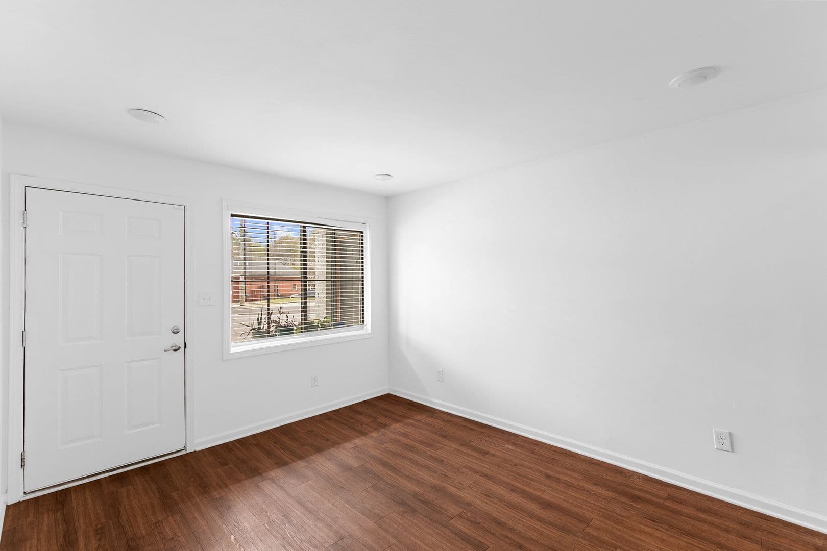 Birmingham Apartment: 4416-4420 5th Ave S