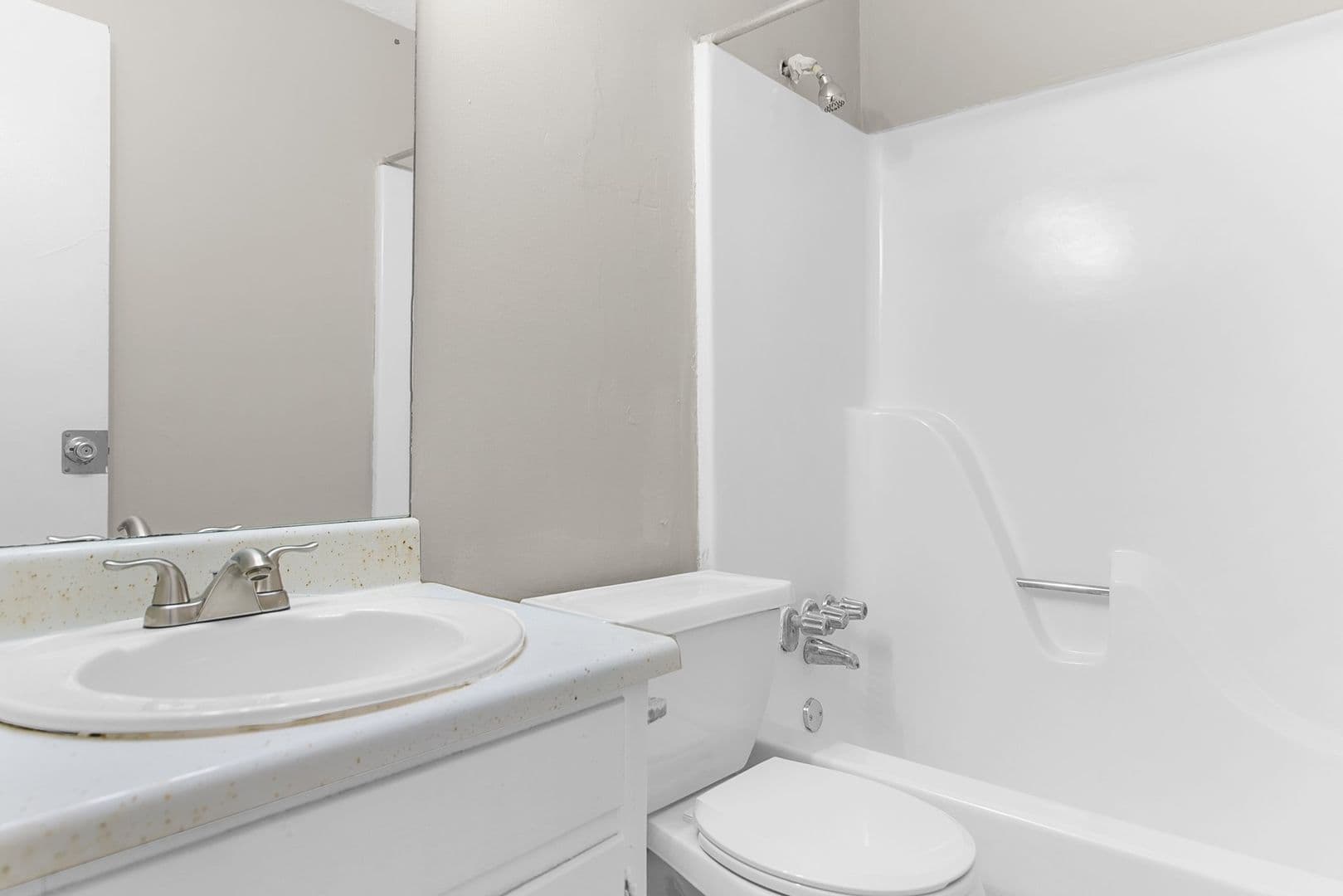 Birmingham Apartment: 1321 18th Ave S