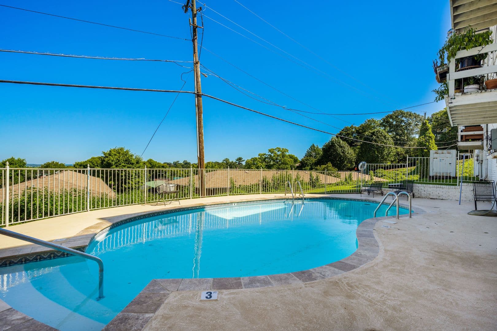 Birmingham Apartment: 3400 Cliff Road