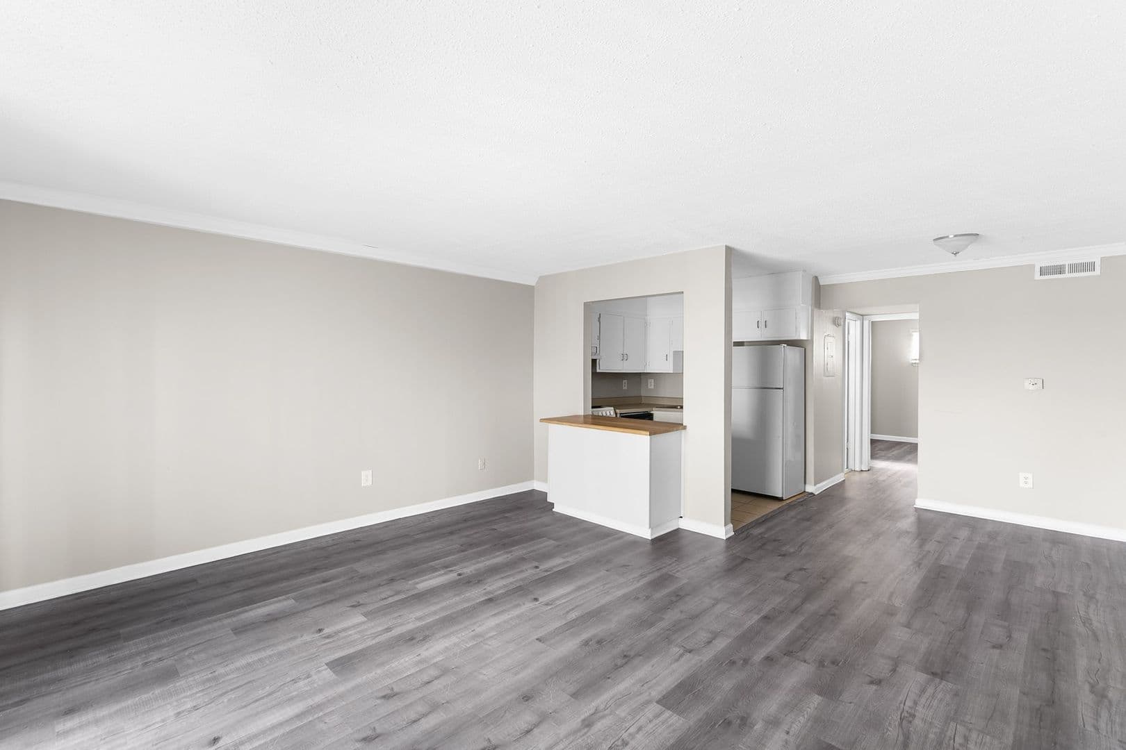 Birmingham Apartment: 1321 18th Ave S