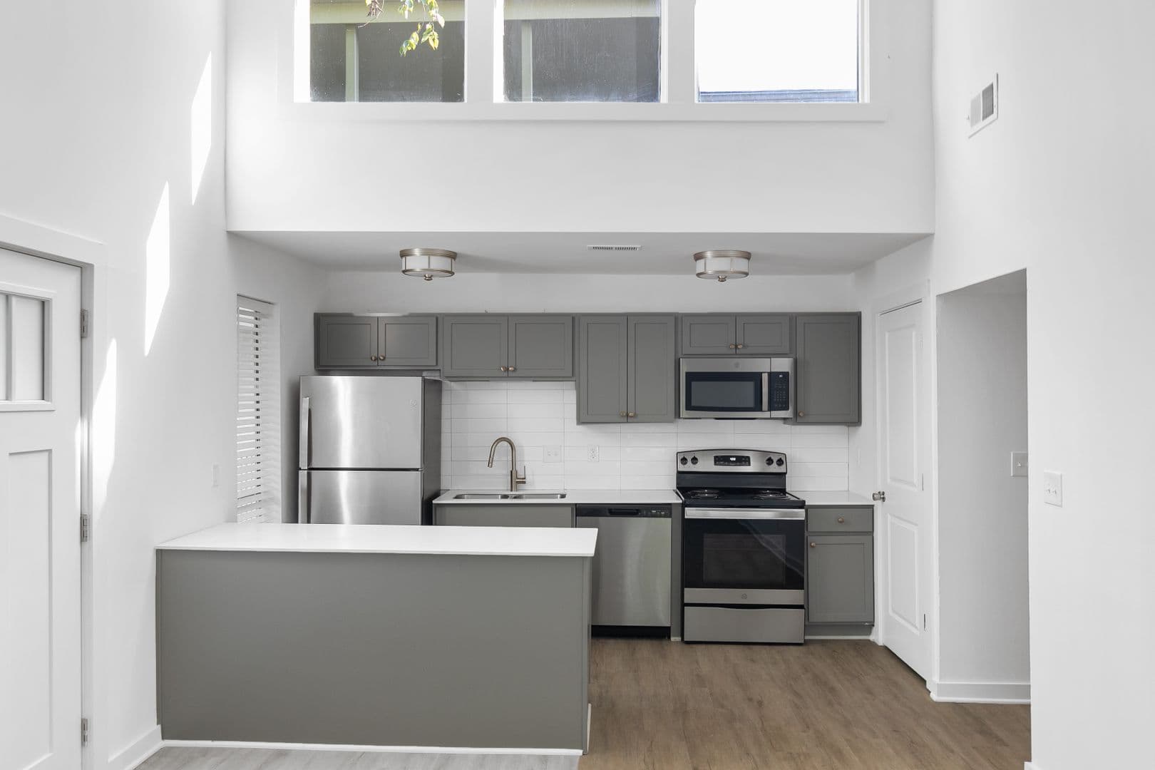 Birmingham Apartment: 1508 33rd Street S